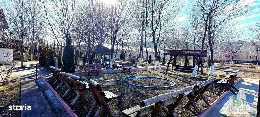 Spațiu comercial, de 2,900 mp, în Cornu