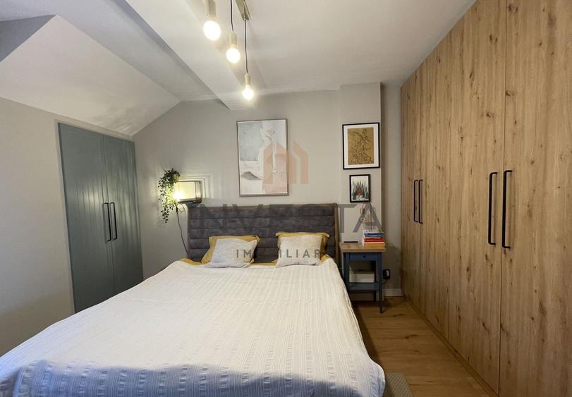 Apartament cu 4 camere semidecomandat, mobilat în Bună Ziua