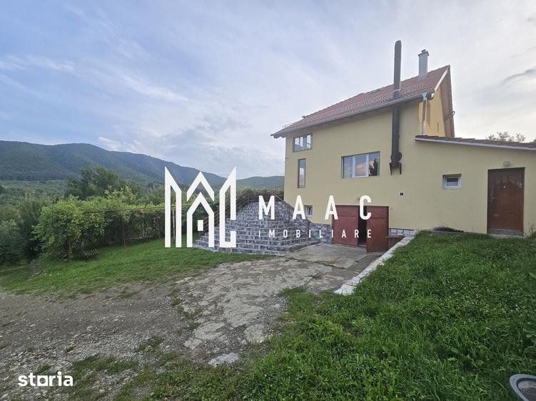 Casă cu 4 camere cu Teren 3825 Mp în Central