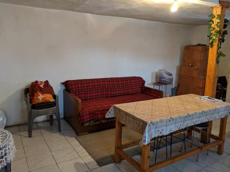 Casă individuală cu 3 camere cu Canalizare în Cheia