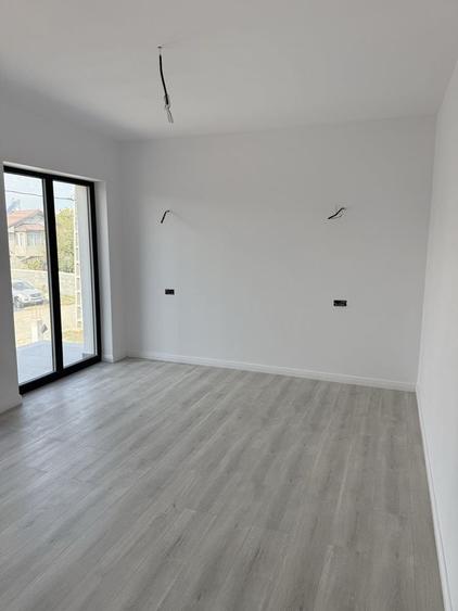 Casă cu 4 camere în Bran