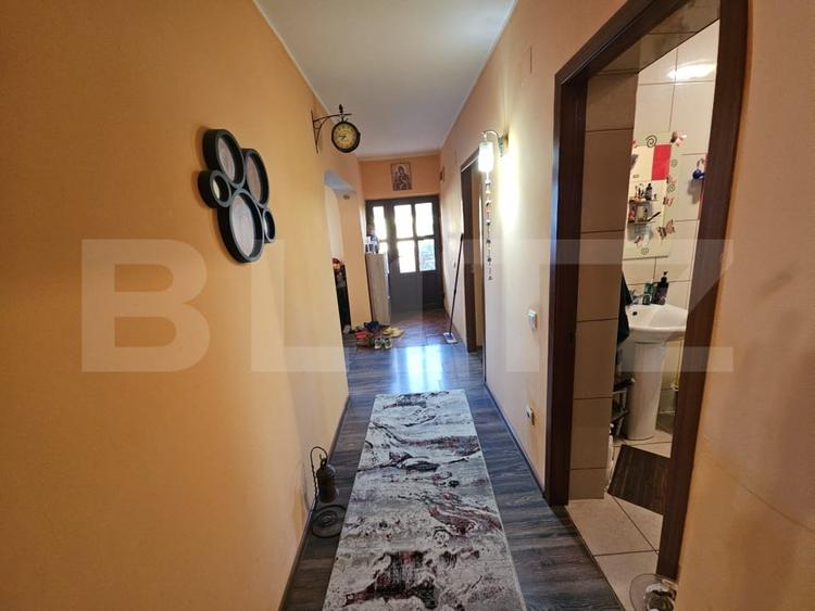 Casă individuală cu 3 camere cu Teren 500 Mp în Holboca