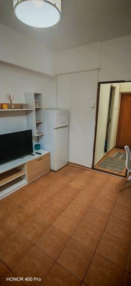 Garsonieră în CET