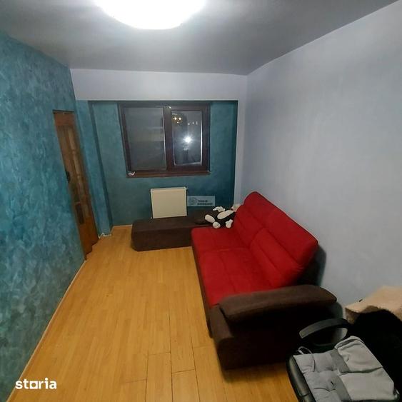 De vanzare 4 camere/97 mp utili/Scoala 10/Focsani/et 3/4 - 6