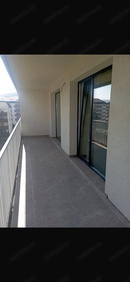 Apartament cu 2 camere decomandat în Florești