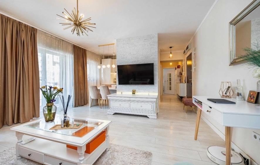Apartament cu 2 camere semidecomandat în Pipera