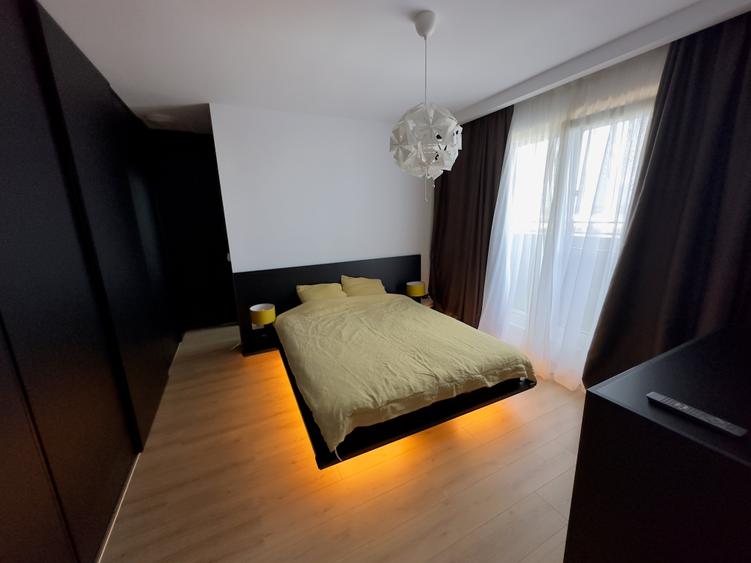 Apartament cu 2 camere decomandat în Aradului