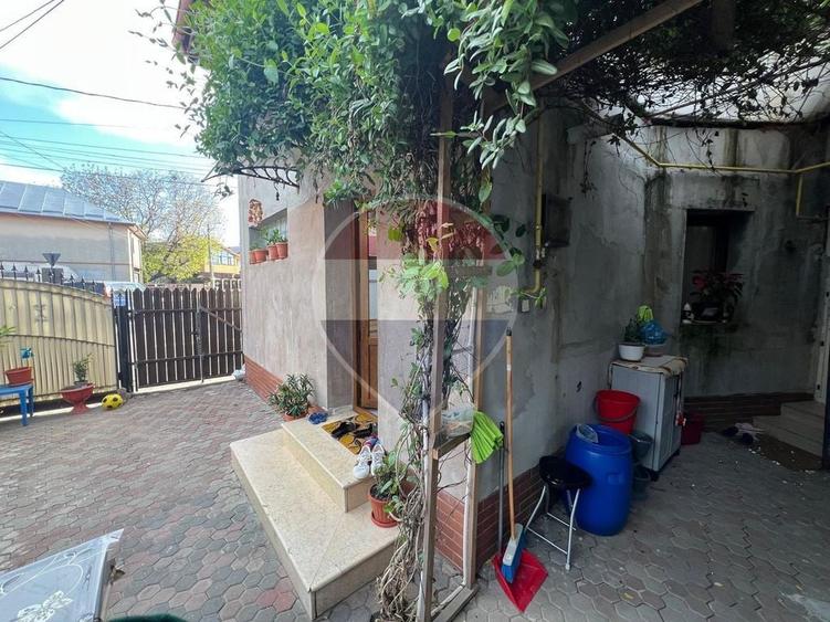 Casă cu 3 camere cu Teren 111 Mp în Tăbăcari
