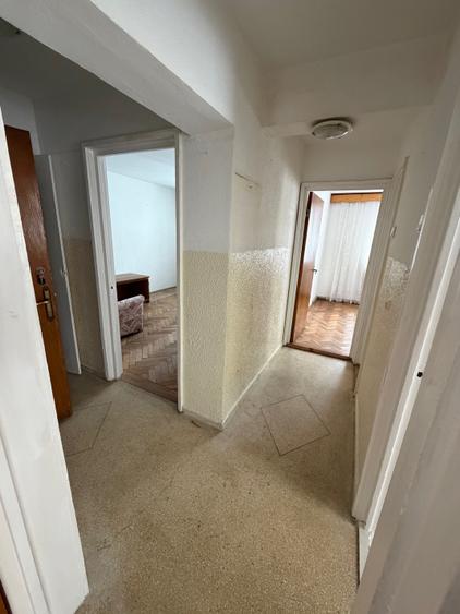 Apartament cu 3 camere în Central