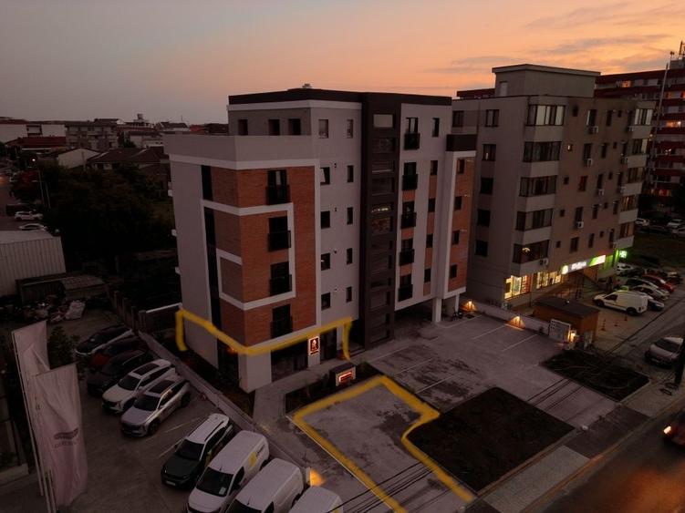 Spațiu comercial, de 60 mp, în Kamsas