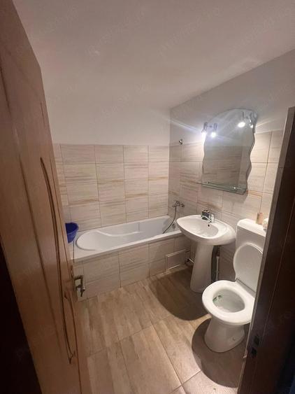 Inchiriez apartament 2 cam Scolilor cu Rosiori ultracentral Braila jud Braila propr pret 340 euro - 5