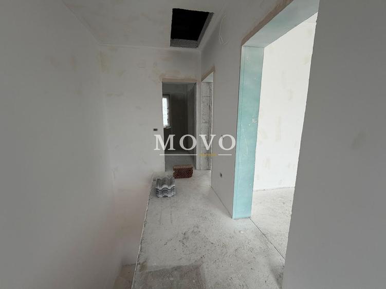 Casă cu 3 camere cu Teren 200 Mp în Săcălaz