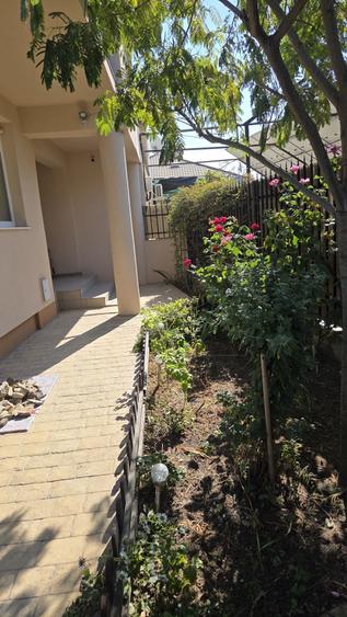 Casă cu 4 camere în Făcăi