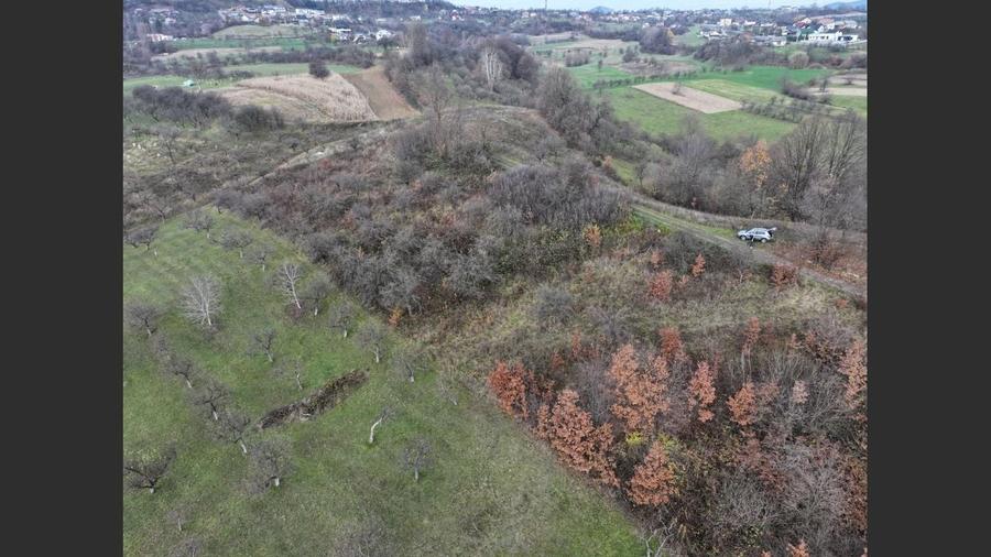 Teren Construcții intravilan de 5578 mp, în Groși