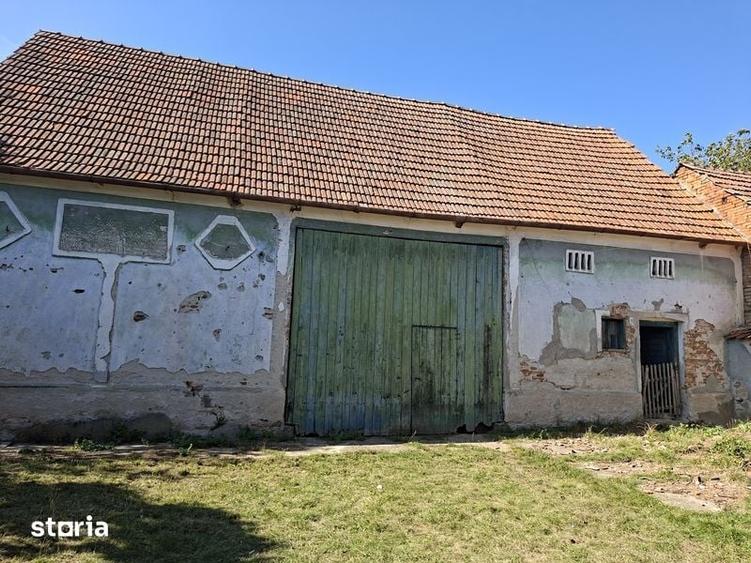 Casă cu 3 camere cu Teren 364 Mp în Central