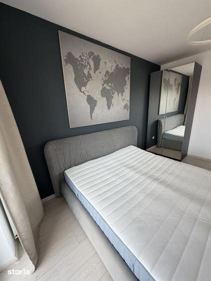 Apartament cu 3 camere în Romană