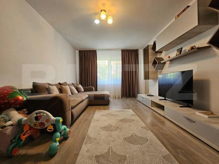 Apartament decomandat cu 3 camere, etaj 1, Micro 11,Zona Cantacuzino - 2