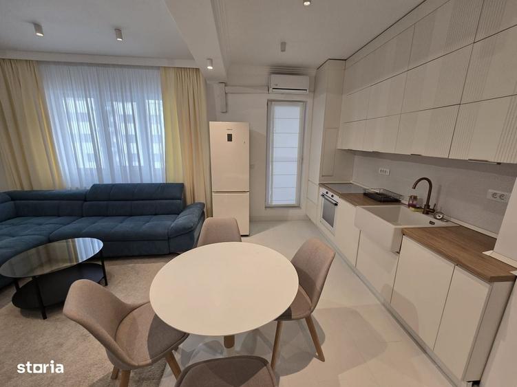 Apartament cu 2 camere în Regie