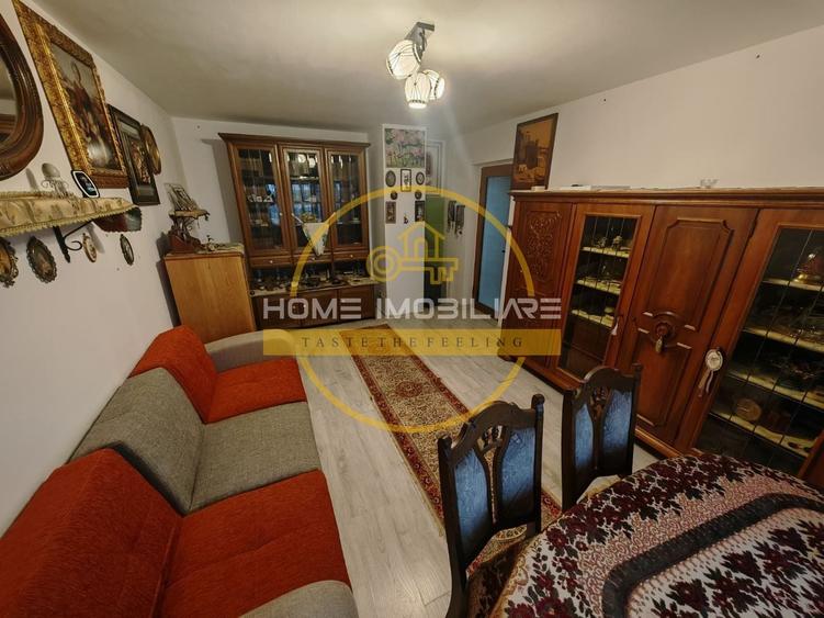 Apartament cu 4 camere decomandat, mobilat în Dacia