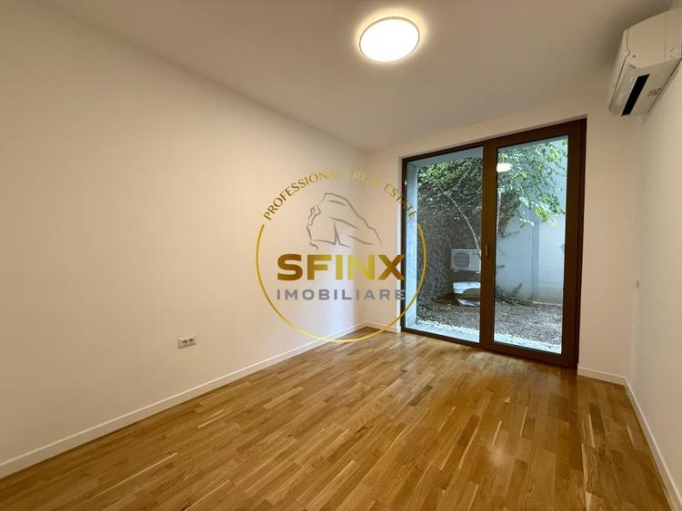 Apartament cu 4 camere semidecomandat în Cișmigiu
