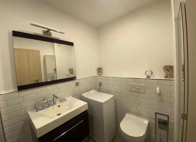 Apartament cu 2 camere decomandat în Lujerului