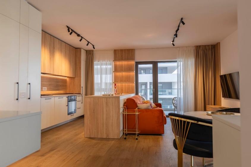 Apartament cu 2 camere semidecomandat în Aviației