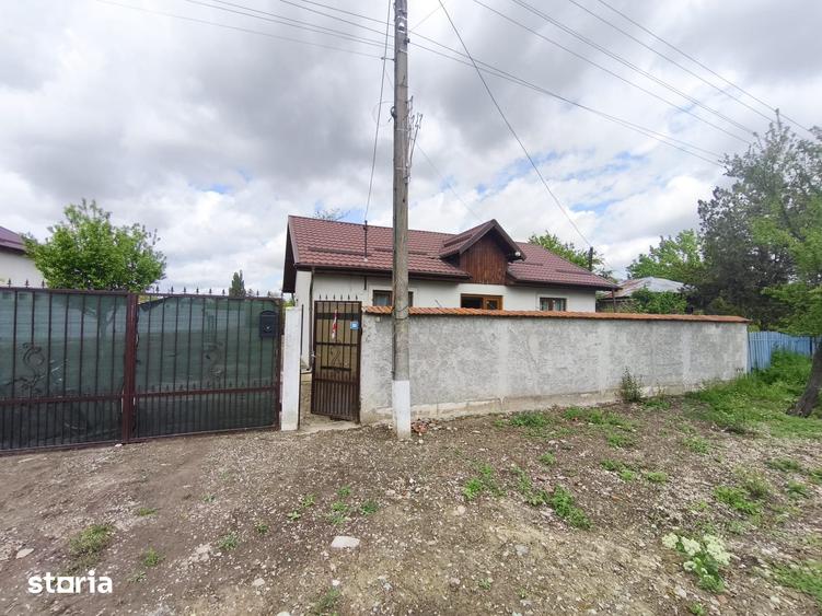 Casă cu 3 camere cu Teren 1259 Mp în Drăgănești