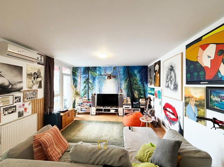 Apartament cu 2 camere decomandat în Central