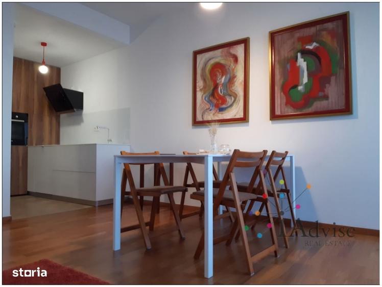 Apartament cu 2 camere decomandat în Drumul Poienii