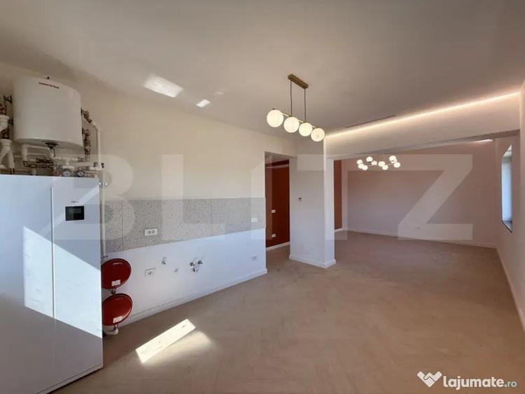 Apartament cu 3 camere decomandat în Central