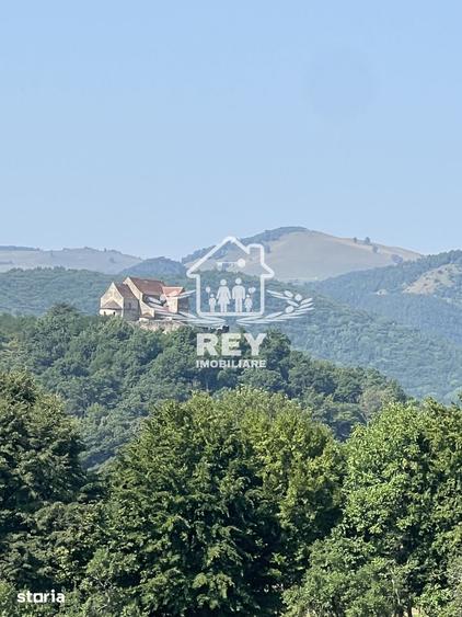 Teren de 855 mp, în Sud