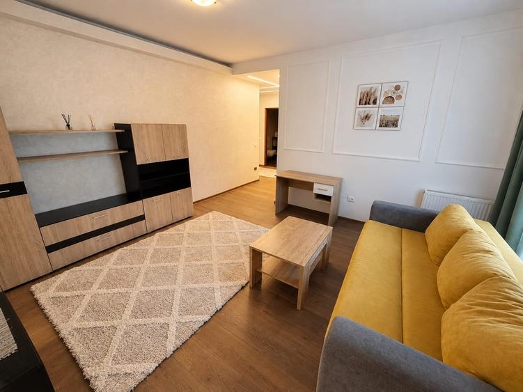 Apartament cu 2 camere decomandat în Europa