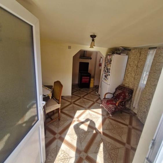 Casă individuală cu 7 camere cu Garaj în Hodoșa