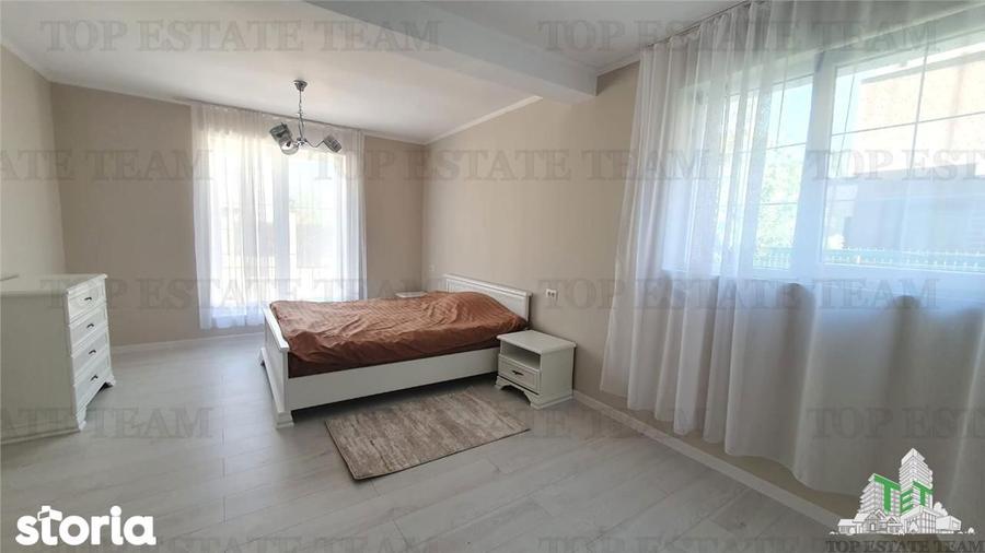 Casă cu 7 camere decomandat cu Teren 720 Mp în Crevedia