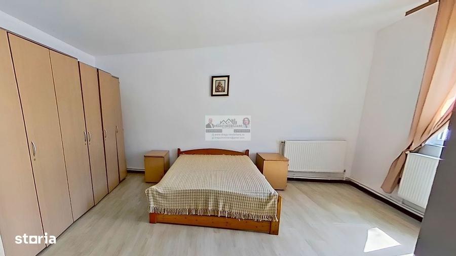 Casă cu 3 camere în Central