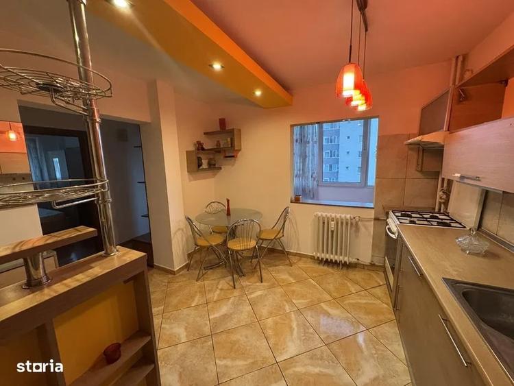Apartament cu 3 camere decomandat, mobilat în Drumul Taberei