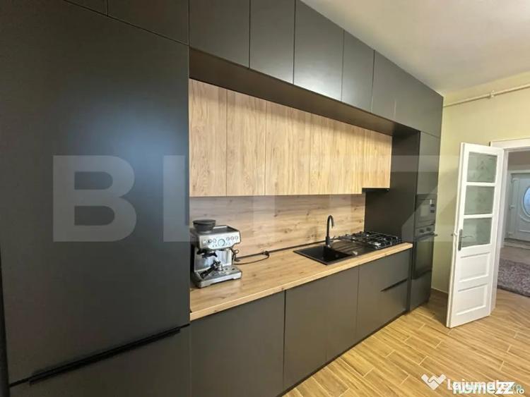 Apartament cu 4 camere decomandat în Titulescu