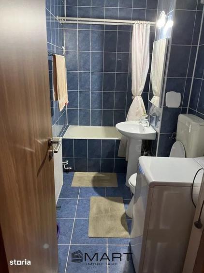 Apartament cu 3 camere decomandat în IAR