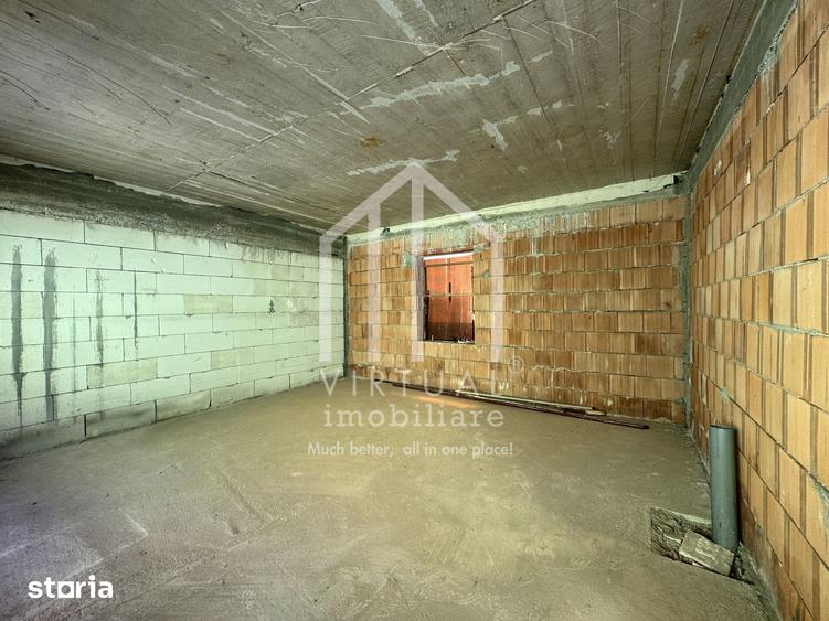 Casă cu 6 camere cu Teren 218 Mp în Central