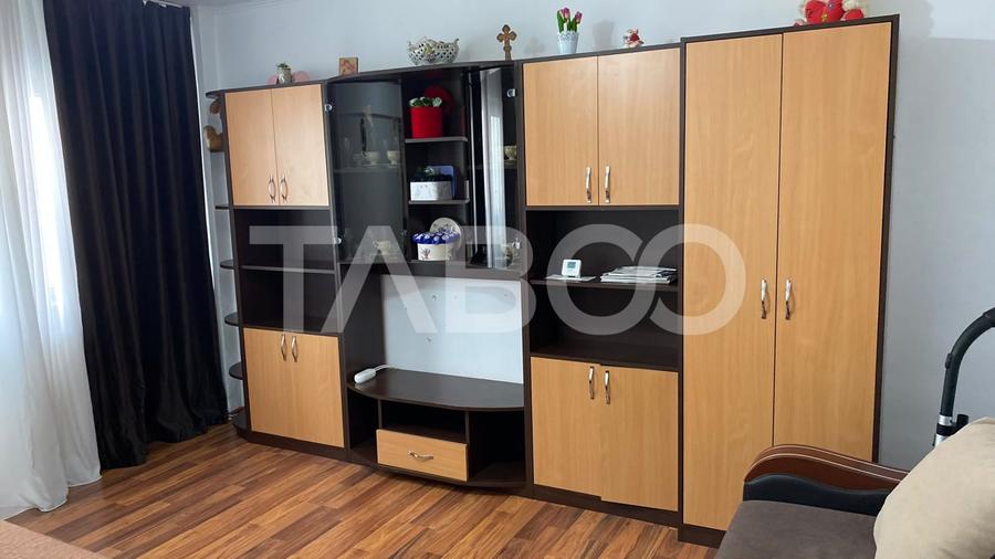 Apartament decomandat 2 camere 50 mpu si balcon 3 mp de inchiriat - 6