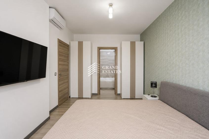 Apartament cu 3 camere decomandat, mobilat în Năvodari