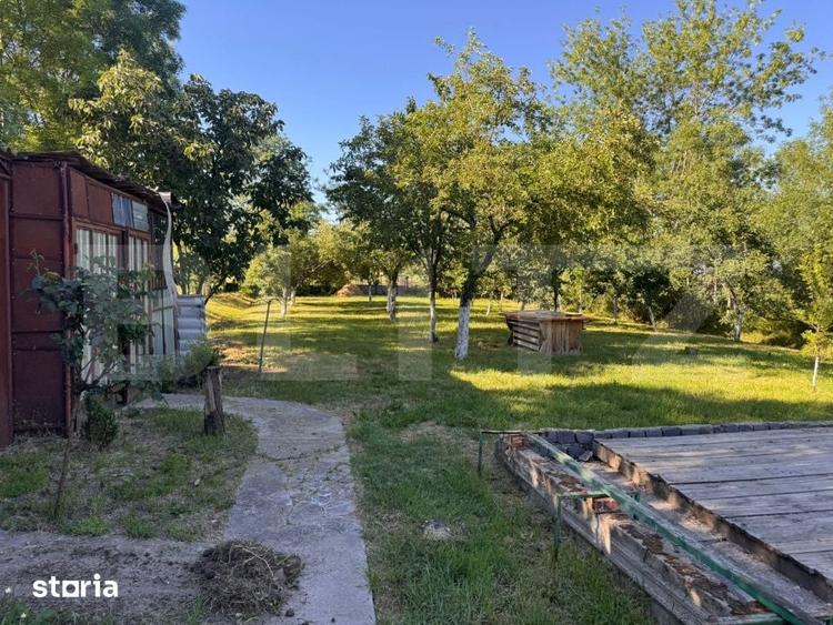 Casă cu 4 camere cu Teren 2040 Mp în Chevereșu Mare