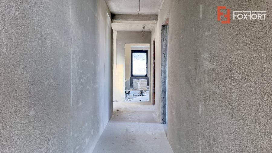 Duplex cu 5 camere cu Canalizare în Moșnița Nouă