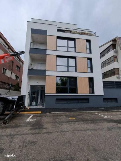 Apartament 3 camere, terasa generoasa, balcon, bloc nou, metrou - 3