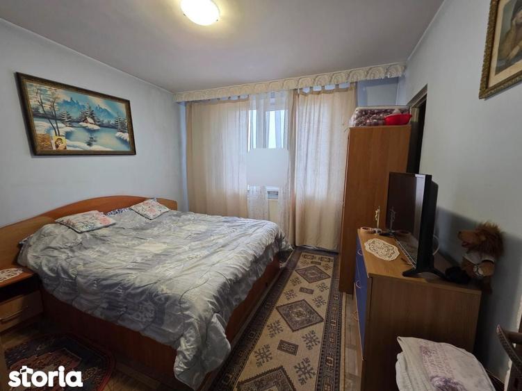 2 camere, str. Smirodava, 50 mp, bucatarie mare, 2 debarale - 2