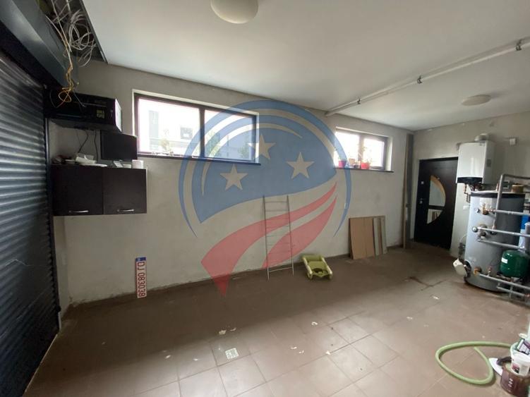 Casă individuală cu 5 camere cu Canalizare în Ghercești