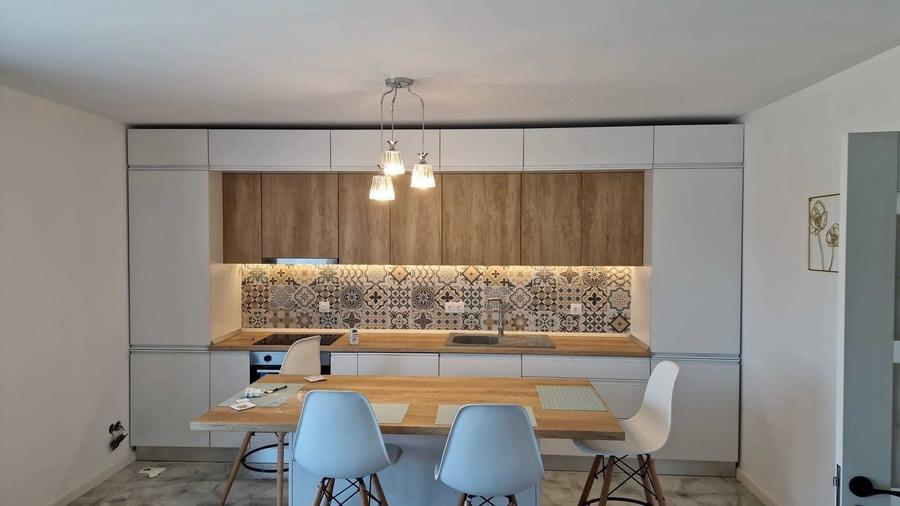 Apartament cu 2 camere decomandat în Dosu Bricii