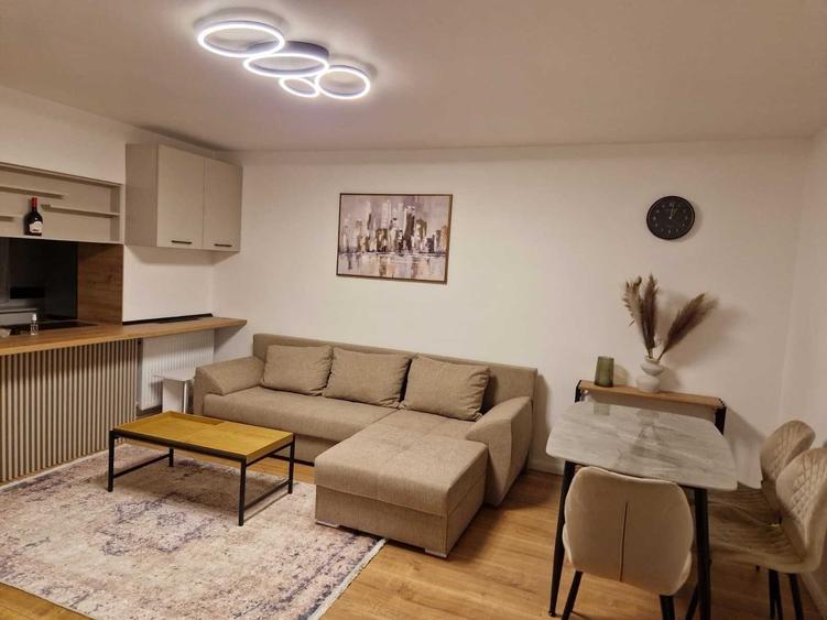 proprietar inchiriez Apartament 3 camere - renovat prima inchiriere - zona Faleza Nord, Santa Maria Bay - 10