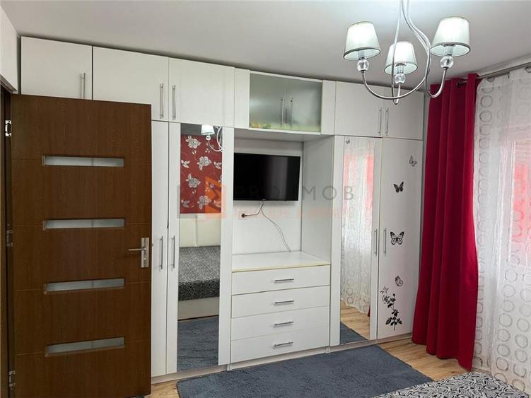 Apartament cu 2 camere decomandat, mobilat în Dorobanți 2