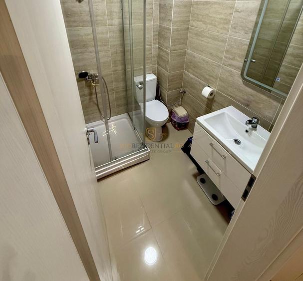 Apartament cu 3 camere decomandat, mobilat în Berceni